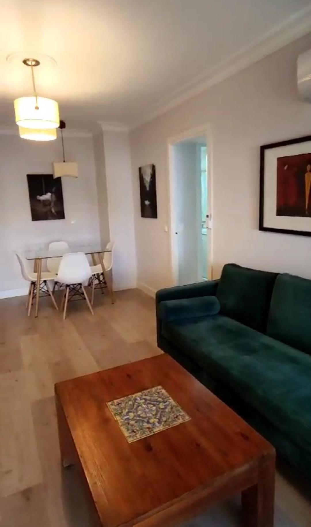 Apartamento Celia Σεβίλλη Εξωτερικό φωτογραφία